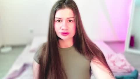 Elena online show from 06-20-26, 07:44