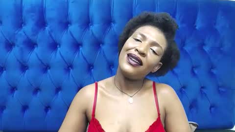 Snapshot of juicykayxxx chatting on 05-18-26, 06:14 Miss Kay online show from 05-18-26, 06:14