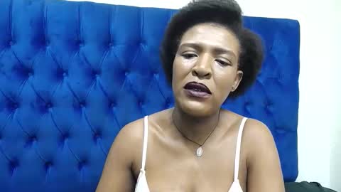 Snapshot of juicykayxxx chatting on 05-20-26, 09:48 Miss Kay online show from 05-20-26, 09:48