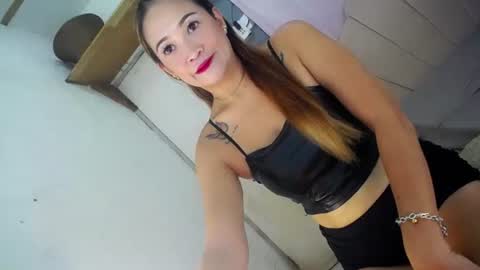 Den  online show from 02-15-26, 05:48