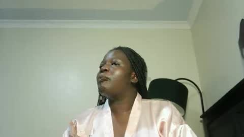 Snapshot of juicyslurrt chatting on 06-07-26, 06:44 juicyslurrt online show from 06-07-26, 06:44