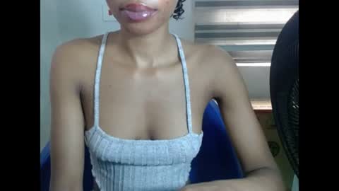 juicyxpussyxx online show from 07-25-26, 12:14