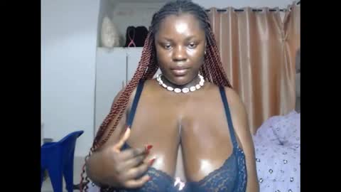 juicyxxxboobs online show from 10-17-25, 11:24