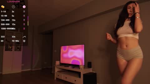 Snapshot of juicyydrip chatting on 03-19-26, 06:56 Juicy online show from 03-19-26, 06:56