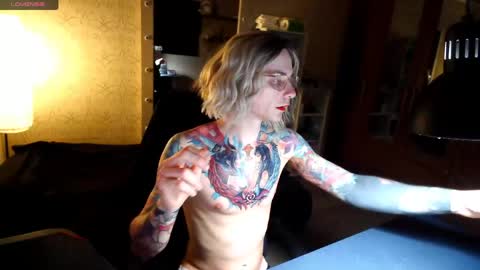Snapshot of juleea_doll chatting on 06-08-26, 06:30 Julia online show from 06-08-26, 06:30