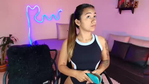 Jules and Gia online show from 02-22-25, 05:13