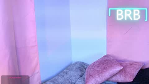 Jules and Gia online show from 02-06-26, 10:07