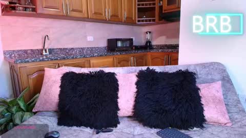 Jules and Gia online show from 03-15-26, 07:42