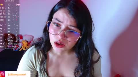 Juliana online show from 04-09-26, 02:22