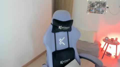 juli_santos_22 online show from 11-27-25, 02:24