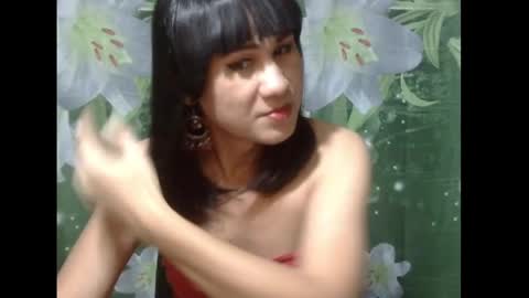Snapshot of julia111987 chatting on 04-27-26, 02:48 JULIA online show from 04-27-26, 02:48