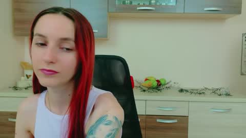 Snapshot of julia__jae chatting on 04-26-26, 06:11 JuliaJae online show from 04-26-26, 06:11