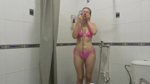 julia_giulia online show from 11-10-25, 03:38