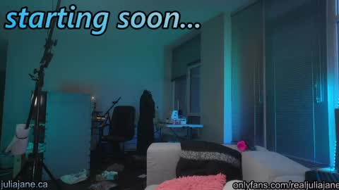 Julia Jane online show from 04-09-26, 02:00