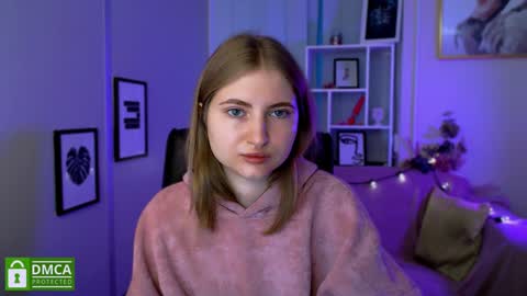 Julia  online show from 12-14-24, 10:34