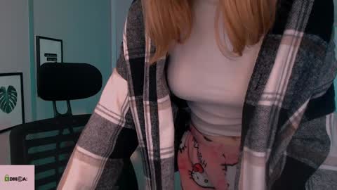 Julia  online show from 12-20-24, 08:23