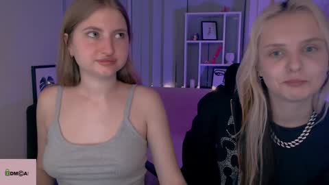 Julia  online show from 01-09-25, 11:34