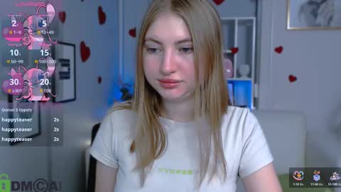 Julia  online show from 03-07-25, 04:13