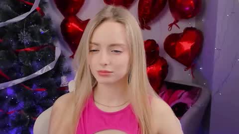 Julia online show from 02-16-26, 03:08