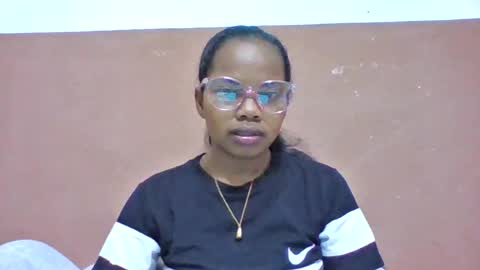 Snapshot of juliah02 chatting on 07-06-26, 04:42 juliah02 online show from 07-06-26, 04:42