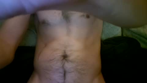 Snapshot of julian38000 chatting on 06-16-26, 04:26 julian38000 online show from 06-16-26, 04:26