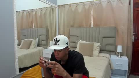 Snapshot of julian_billy chatting on 03-09-25, 05:39 julian billy online show from 03-09-25, 05:39