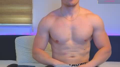 Snapshot of julian_turner chatting on 06-15-26, 12:29 julian_turner online show from 06-15-26, 12:29