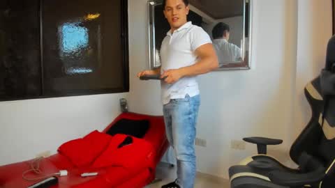 julian_wallace online show from 02-22-26, 09:46