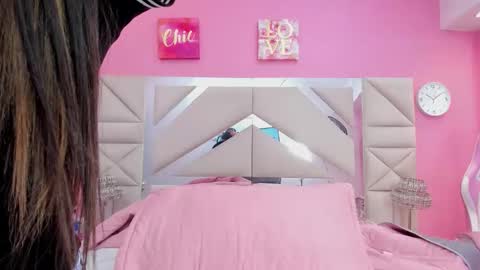 Snapshot of juliana_diamond_ chatting on 05-14-26, 03:24 juliana_diamond_ online show from 05-14-26, 03:24