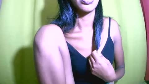 Nathie online show from 04-18-26, 07:58