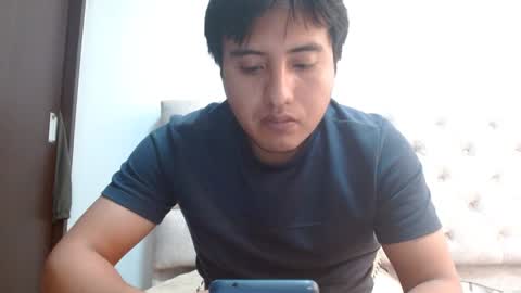 Julian online show from 09-11-25, 09:04