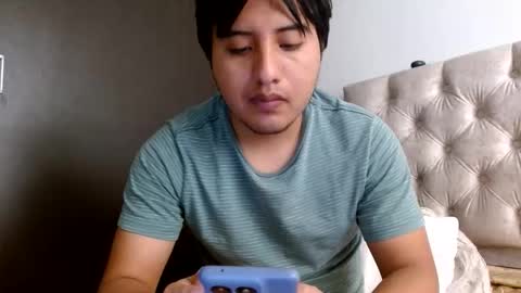 Julian online show from 05-03-26, 04:35