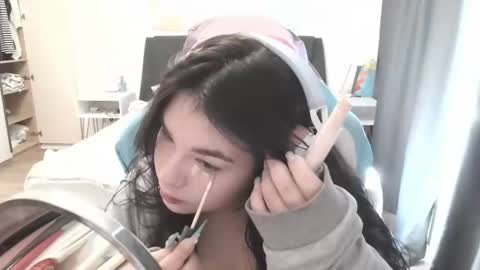 MIa online show from 06-20-26, 08:39