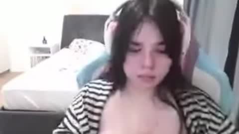 MIa online show from 06-28-26, 10:54