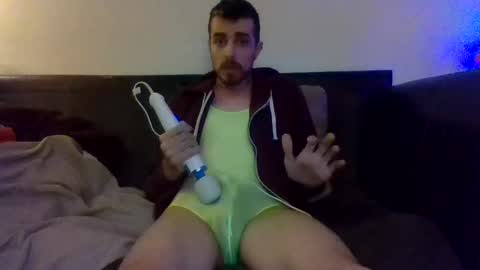 julianjj2001 online show from 12-04-24, 03:59