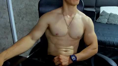 Julian online show from 10-03-25, 12:57