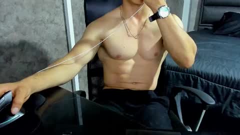 Julian online show from 10-10-25, 11:26