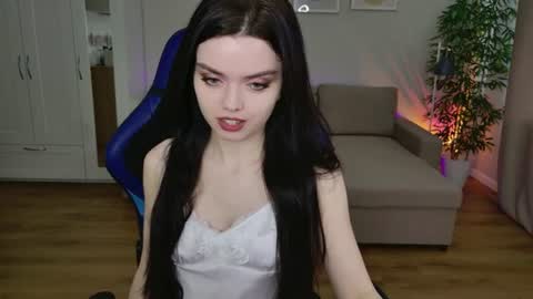Julia online show from 07-26-26, 08:43