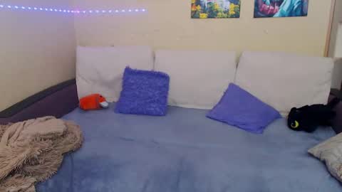 Jul online show from 02-25-25, 07:09