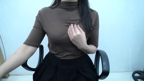 julie9x online show from 10-13-25, 08:53