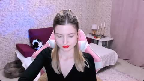 Snapshot of julie_flores chatting on 01-10-25, 04:20 Julie online show from 01-10-25, 04:20