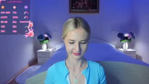 Snapshot of julieblazex chatting on 05-21-26, 09:55 julieblazex online show from 05-21-26, 09:55
