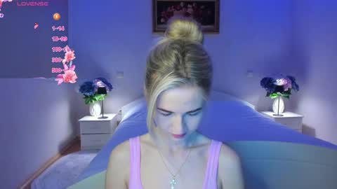 Snapshot of julieblazex chatting on 05-22-26, 08:36 julieblazex online show from 05-22-26, 08:36