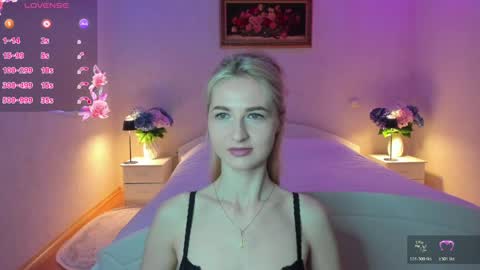 julieblazex online show from 05-31-26, 07:04