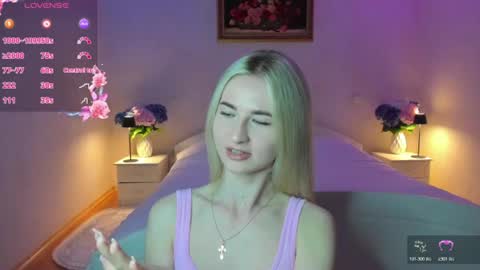 julieblazex online show from 06-14-26, 08:22