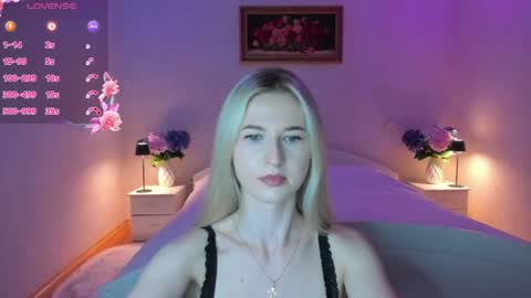 julieblazex online show from 06-30-26, 08:10