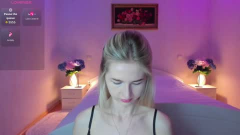 julieblazex online show from 07-23-26, 10:19