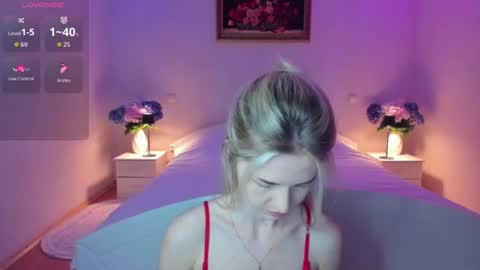 julieblazex online show from 07-25-26, 09:12