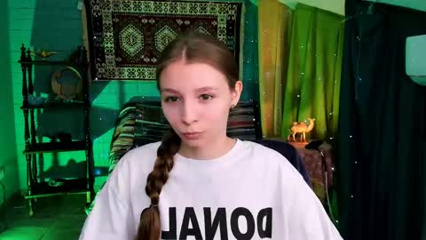 juliedaniel online show from 04-17-26, 04:26