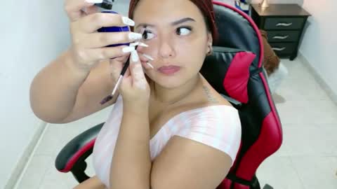   julieta online show from 06-21-26, 07:44